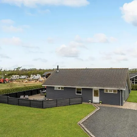 Holiday home Gorgeous In With Wifi
